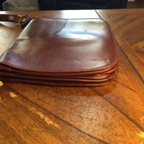 MustDe Cartier Classic Luxury Burgundy Leather Crossbody Bag Good Used Condition - Picture 9 of 16